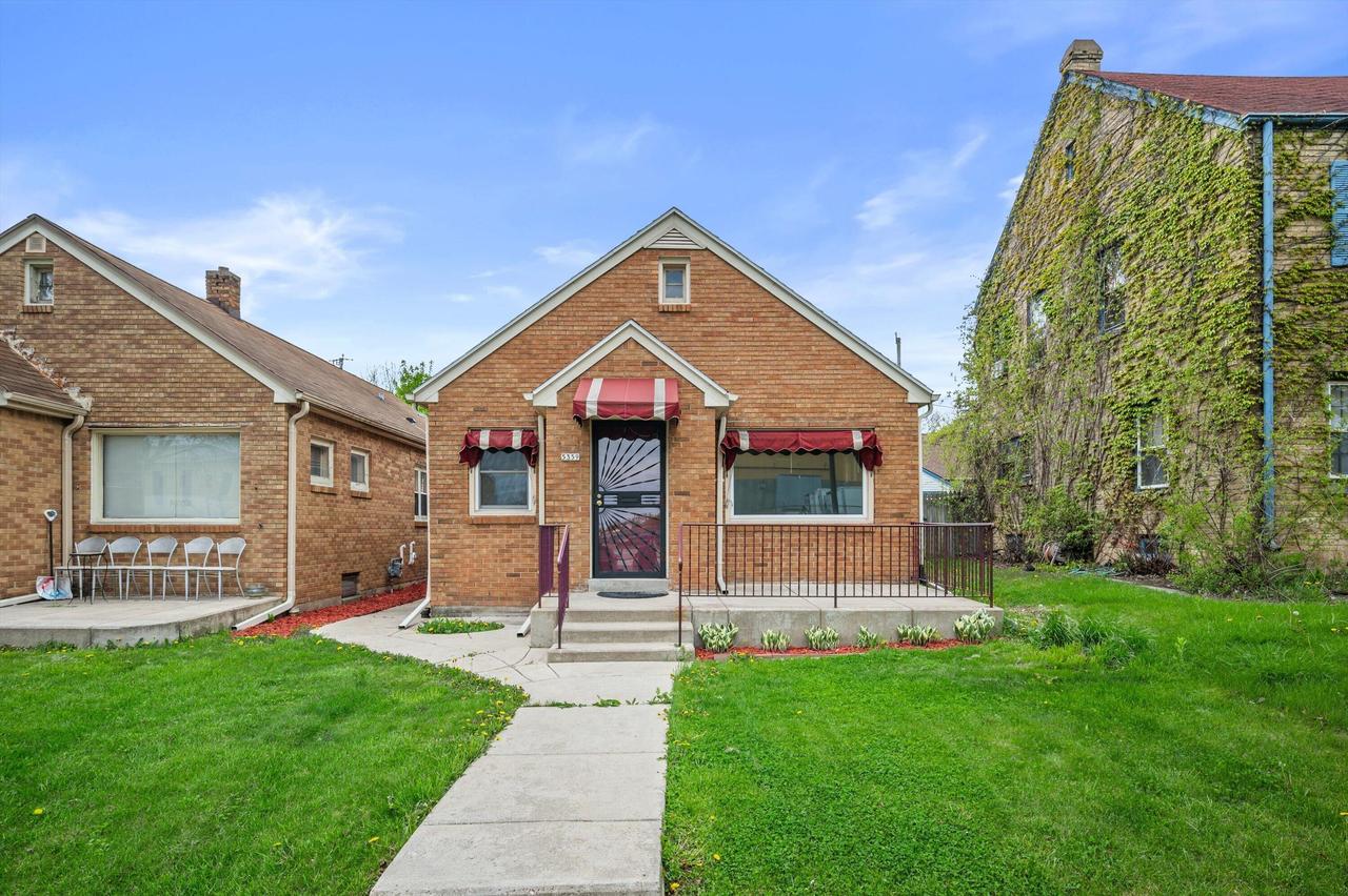 5359 N 33rd St, Milwaukee, WI 53209