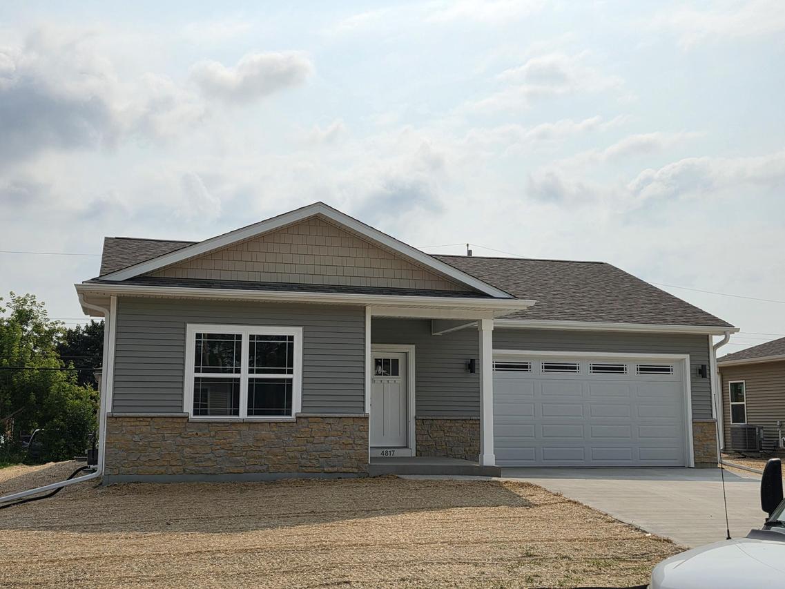 4817 37th Ave, Kenosha, WI 53144