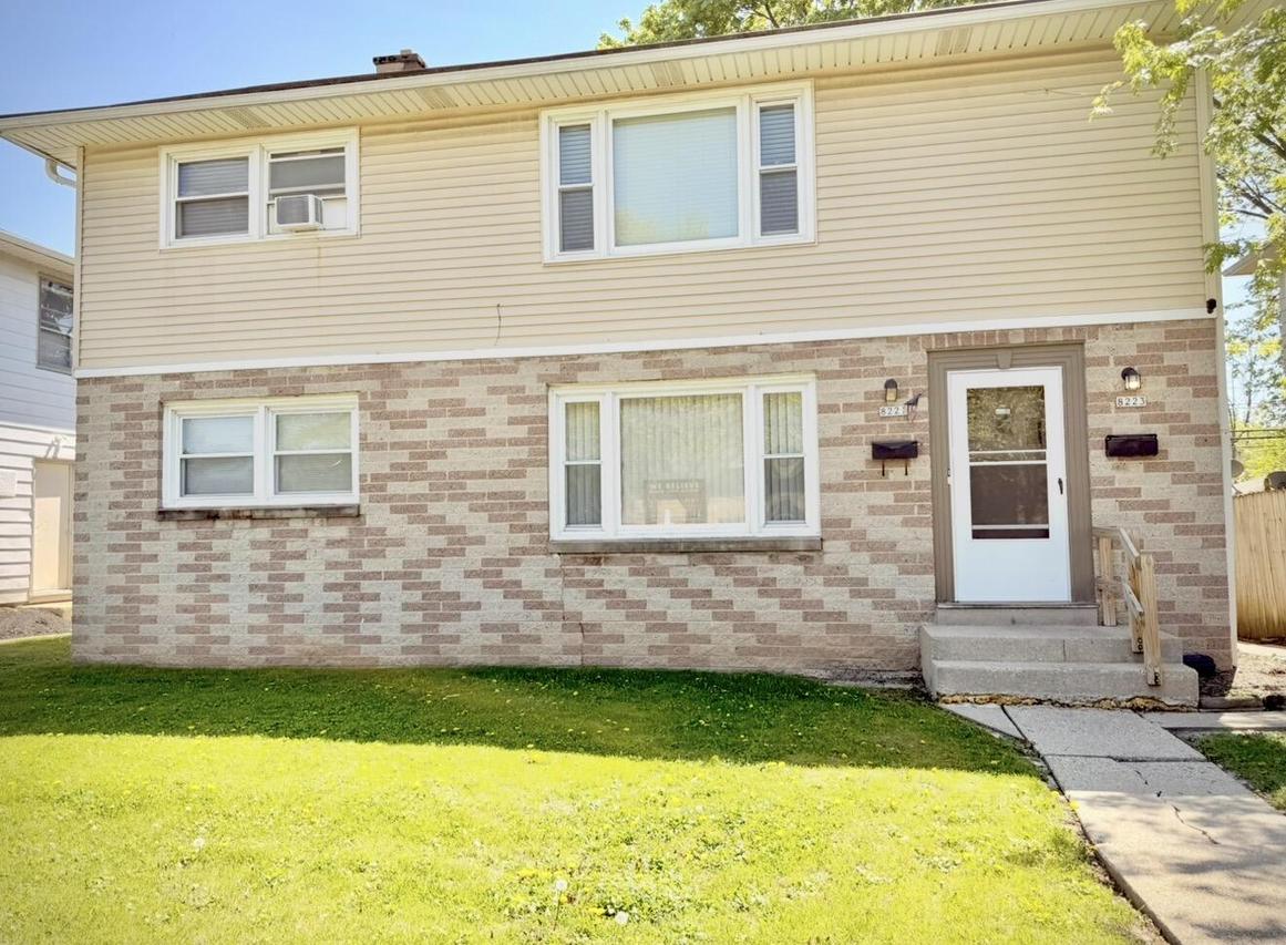 8221 W Villard Ave #8223, Milwaukee, WI 53218