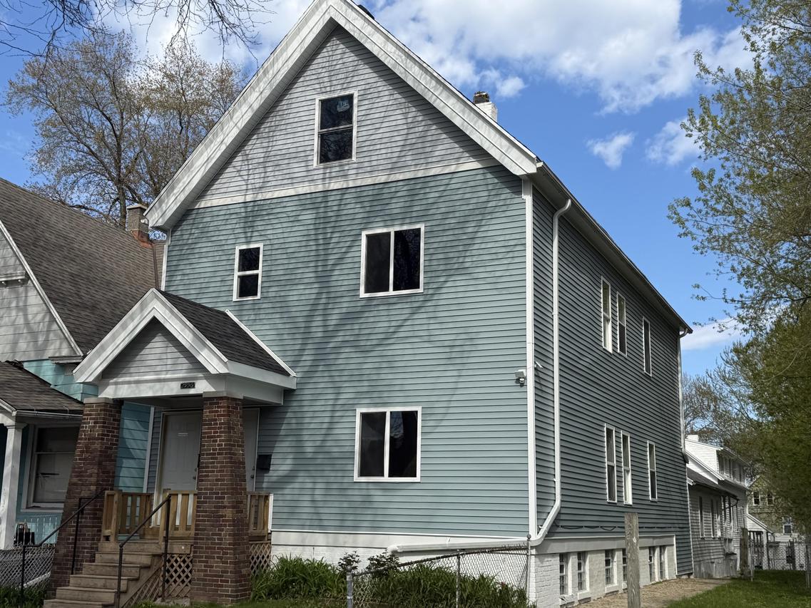 2956-58 N Palmer St #2956A,B,C, Milwaukee, WI 53212