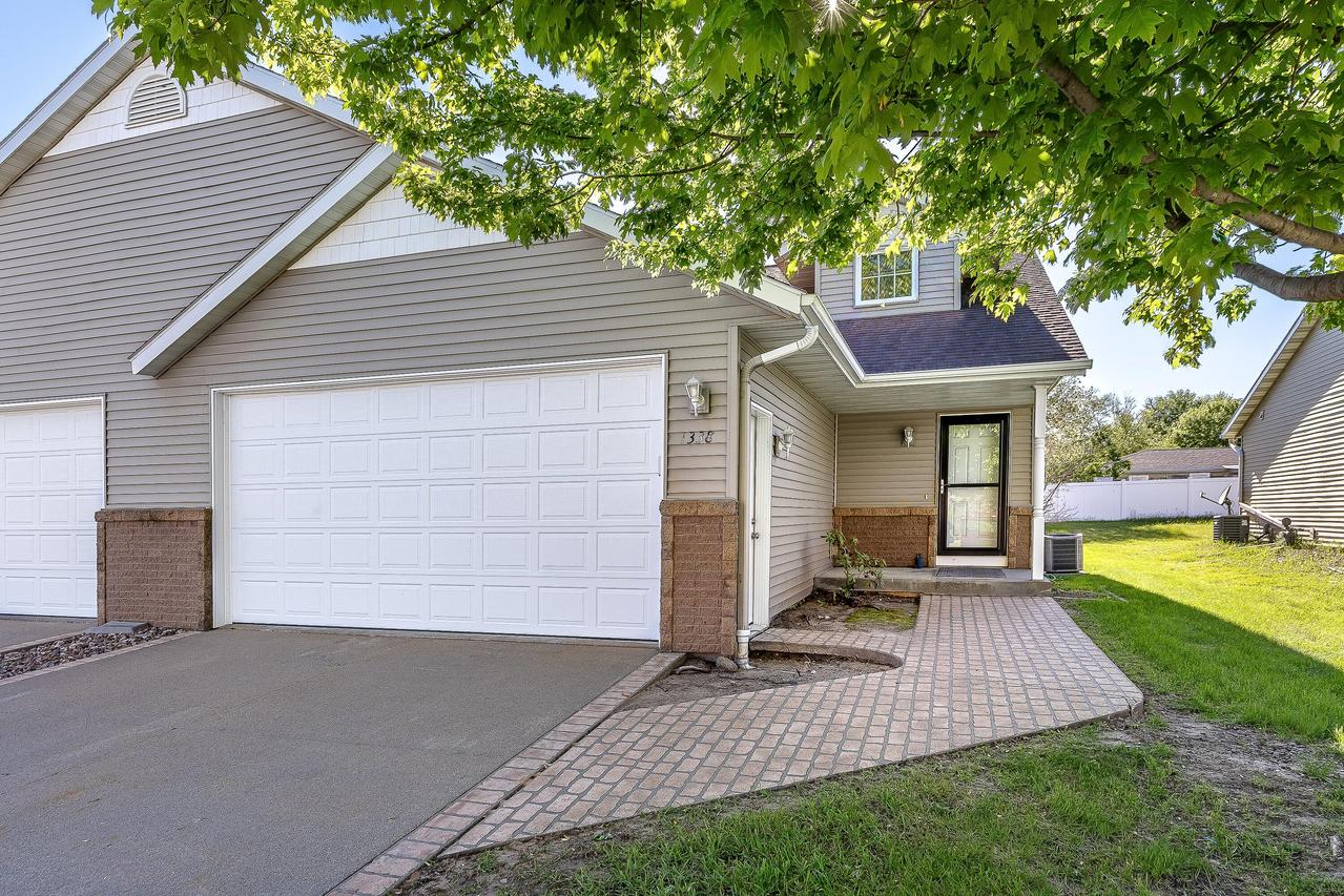 1338 Rosewood Trl, Onalaska, WI 54650