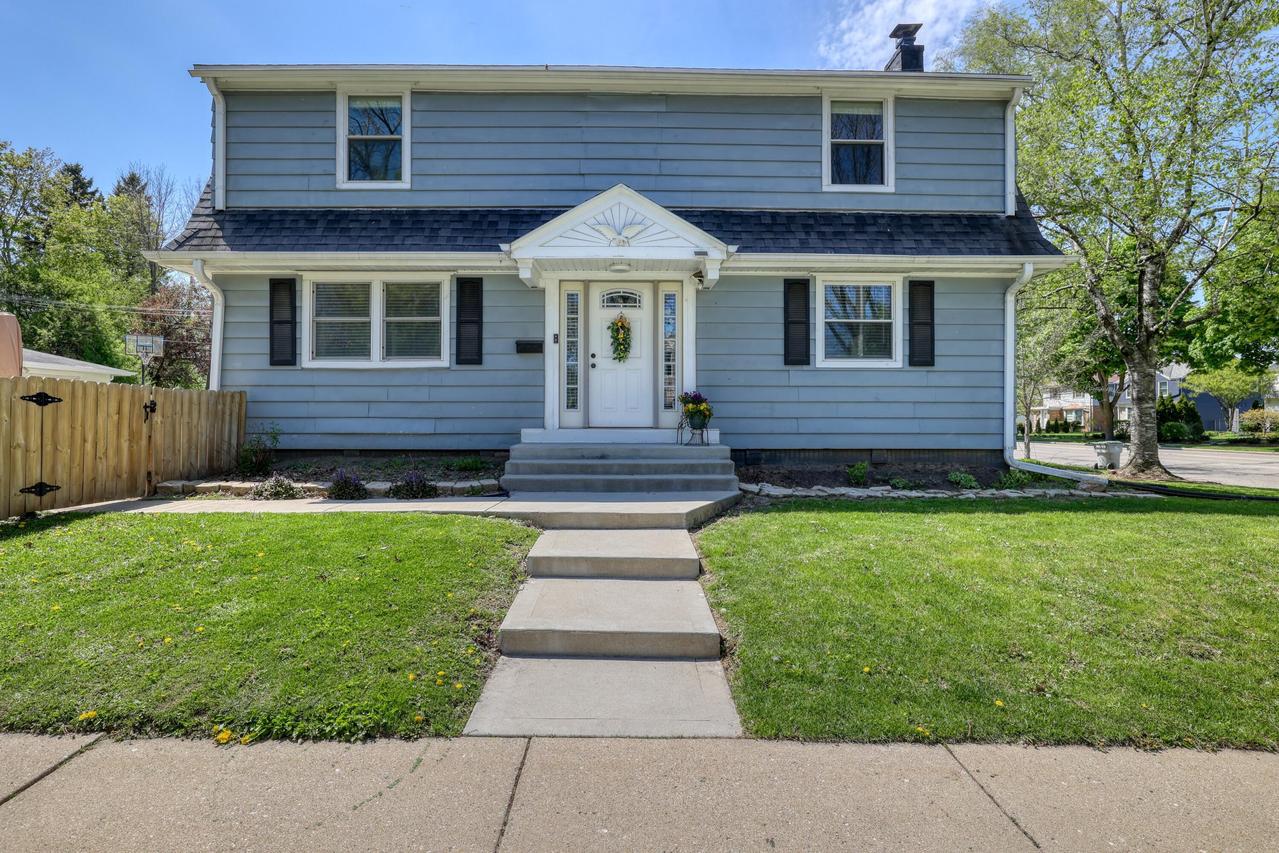 7301 W Bluemound Rd, Milwaukee, WI 53213