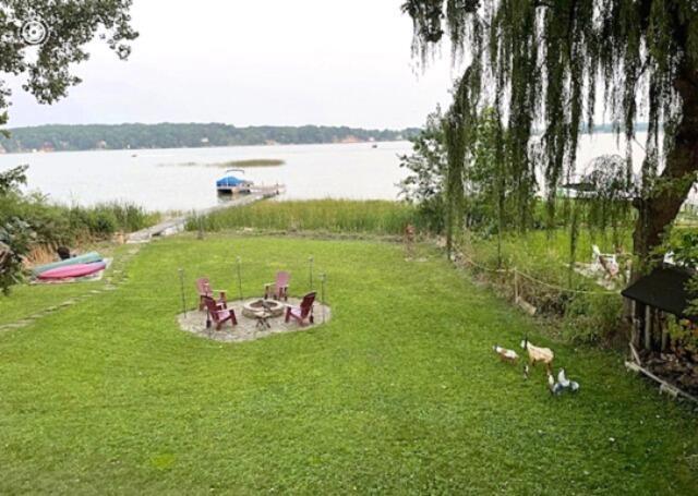 788 N Cogswell Dr, Salem Lakes, WI 53170