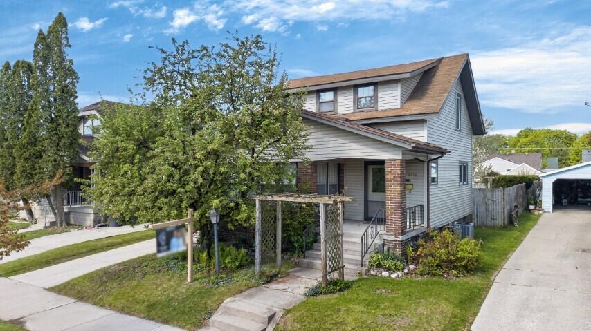 2114 N 22nd St, Sheboygan, WI 53081