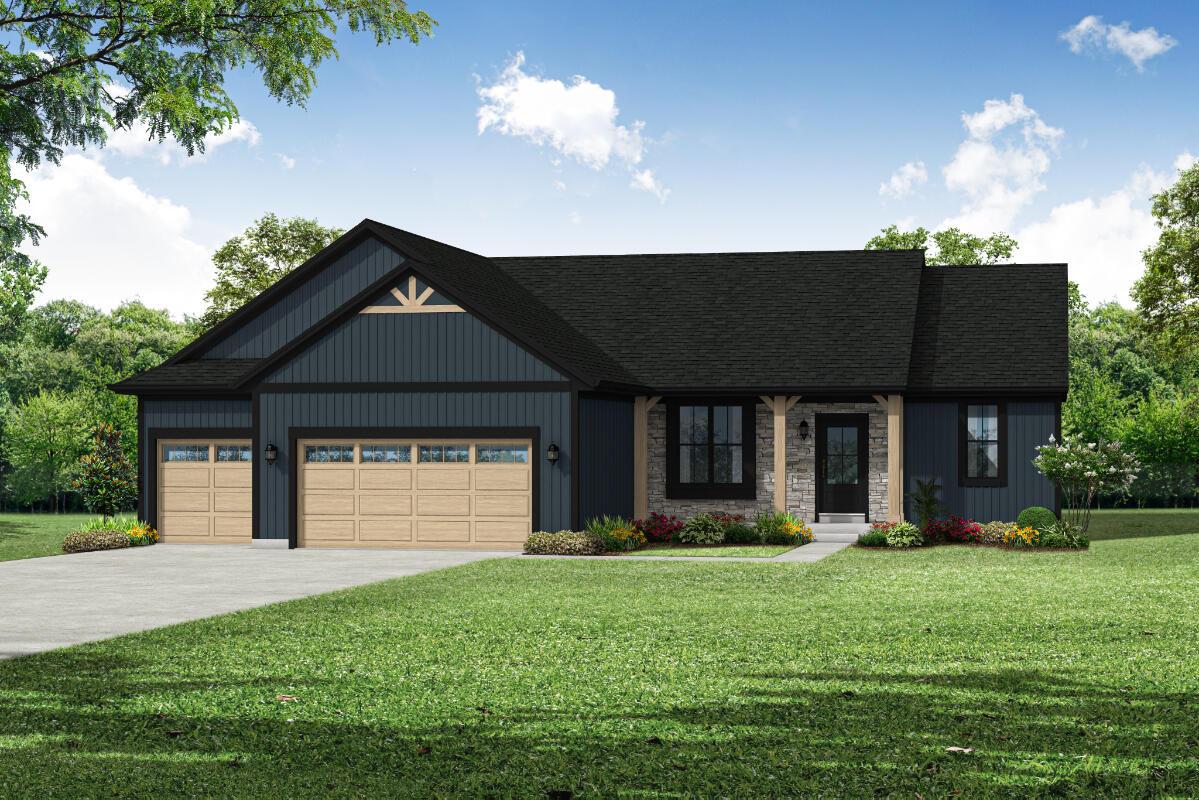 2730 Oakmont Dr, East Troy, WI 53120