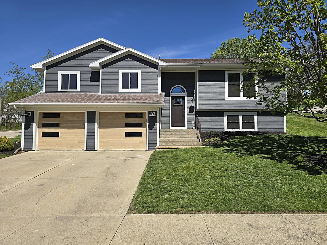 478 Park Ave, Burlington, WI 53105