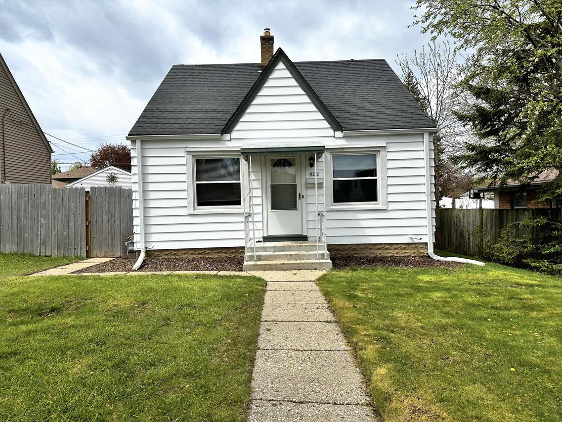 4157 N 71st St, Milwaukee, WI 53216
