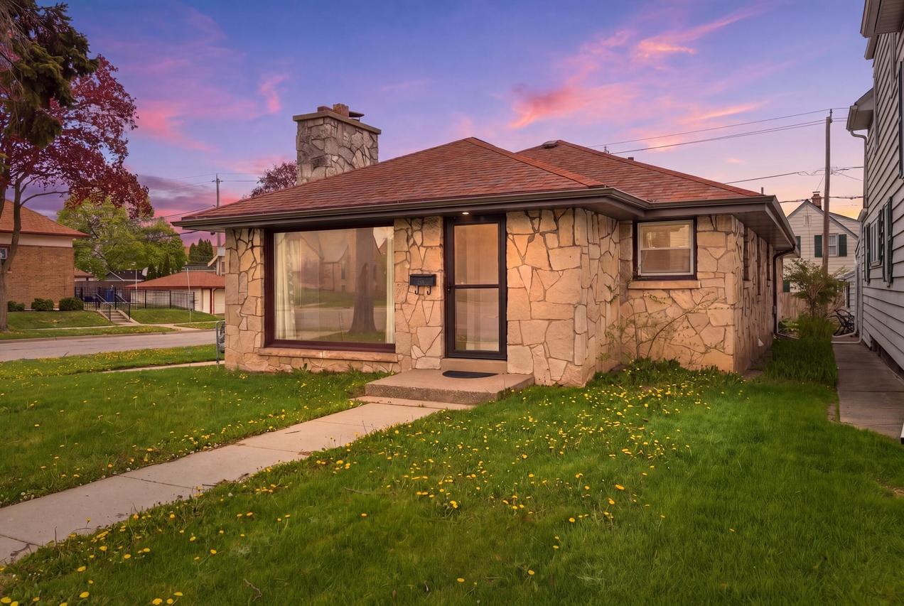 4500 S Packard Ave, Cudahy, WI 53110