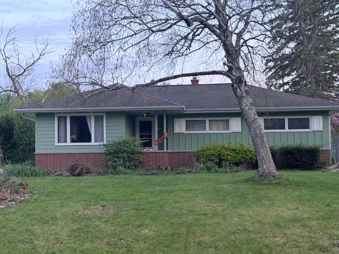 5337 W Wabash Ave, Brown Deer, WI 53223