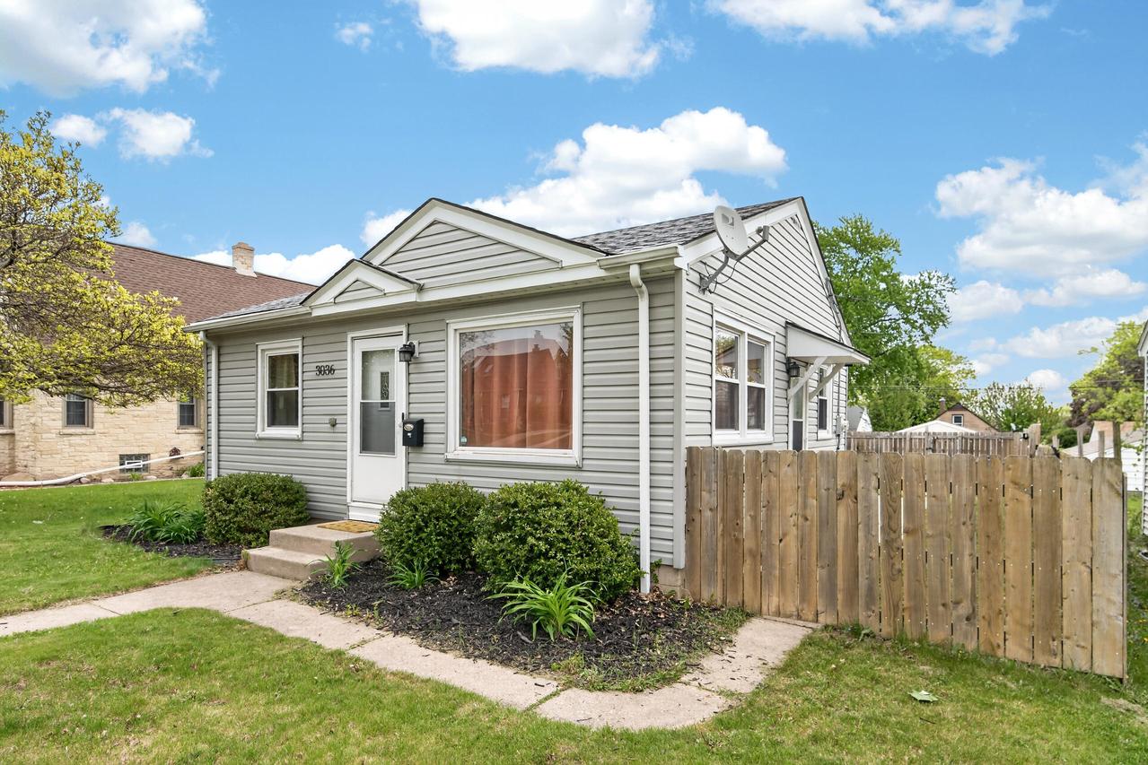 3036 S 50th St, Milwaukee, WI 53219