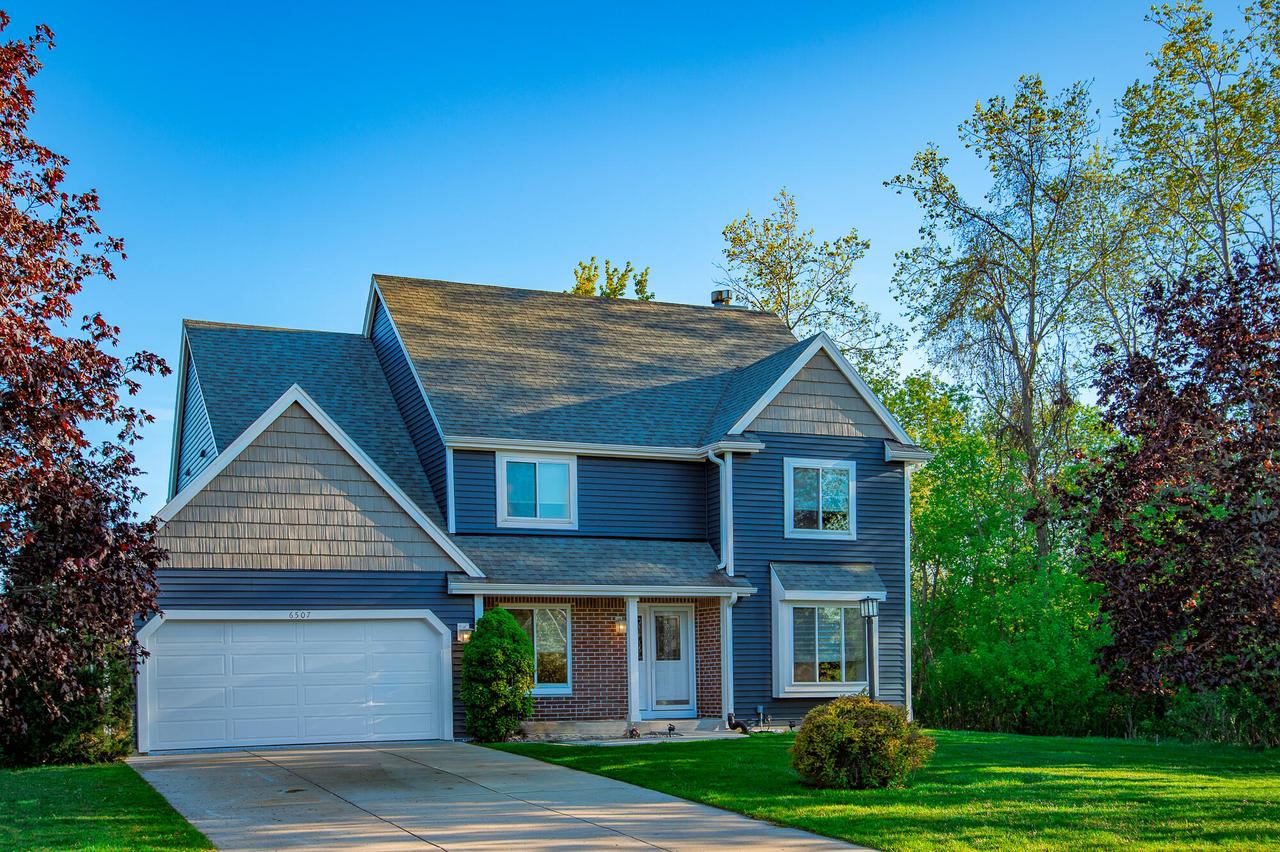 6507 Lincrest Dr, Mount Pleasant, WI 53406