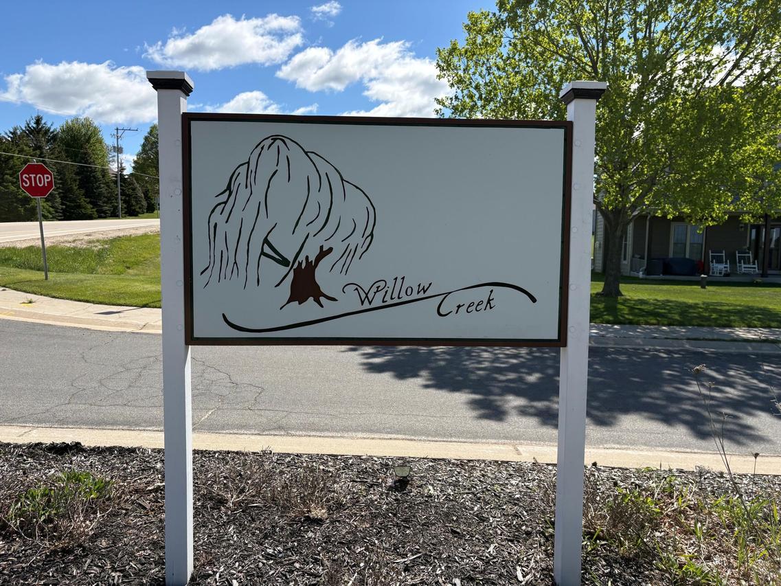 W2294 W Schure Dr #Lt76, Ashippun, WI 53066