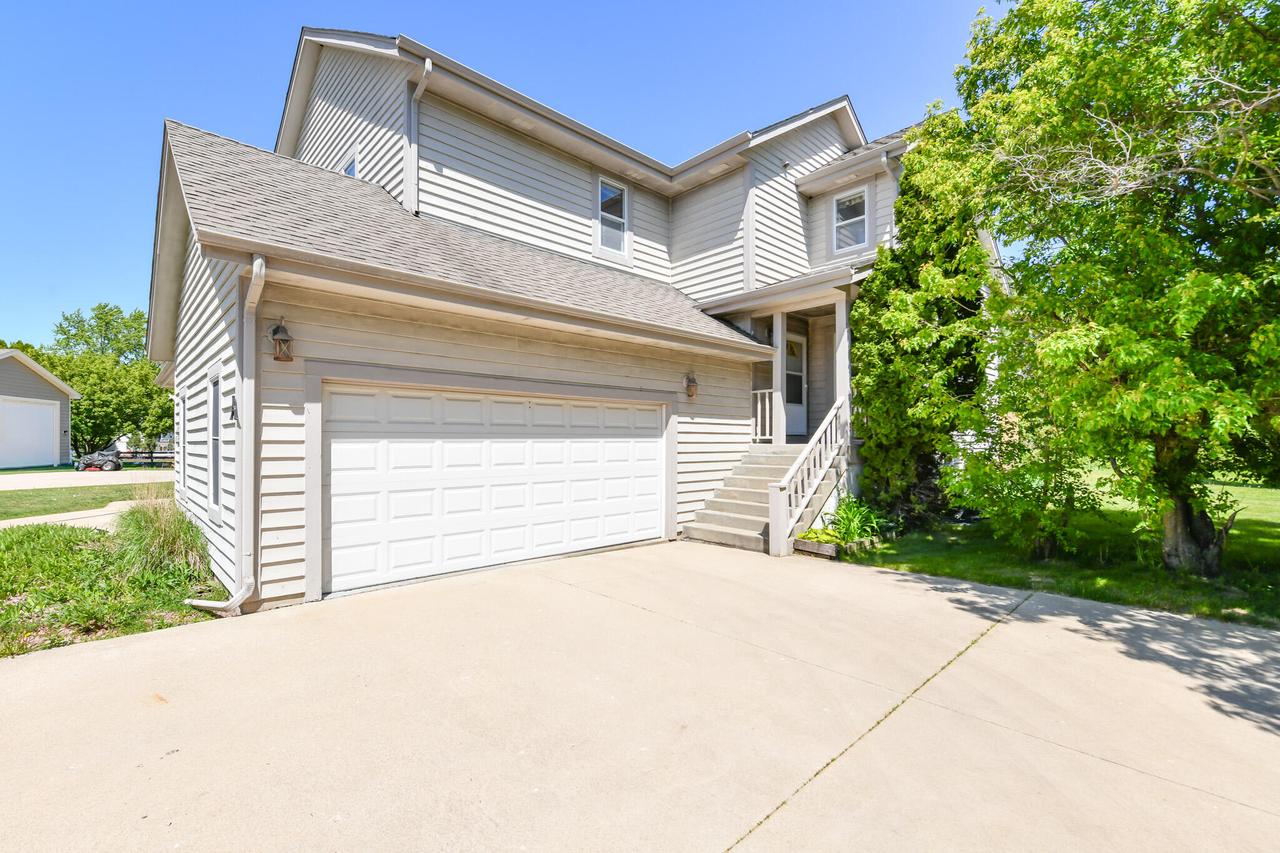 N27W26410 Christian Ct #1, Pewaukee, WI 53072