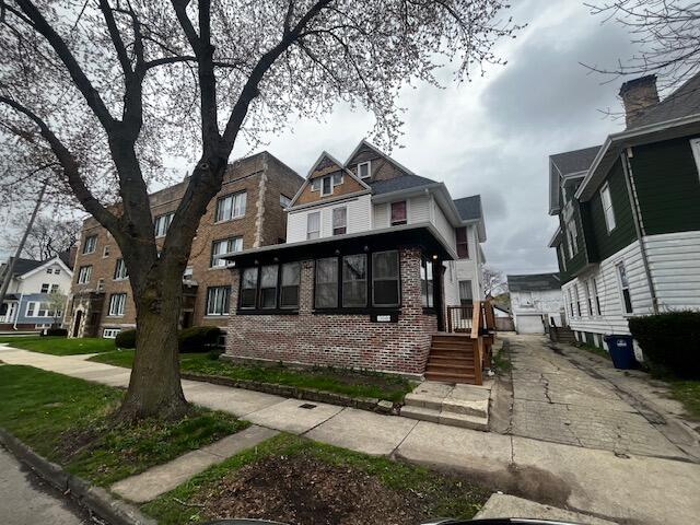 1040 College Ave, Racine, WI 53403