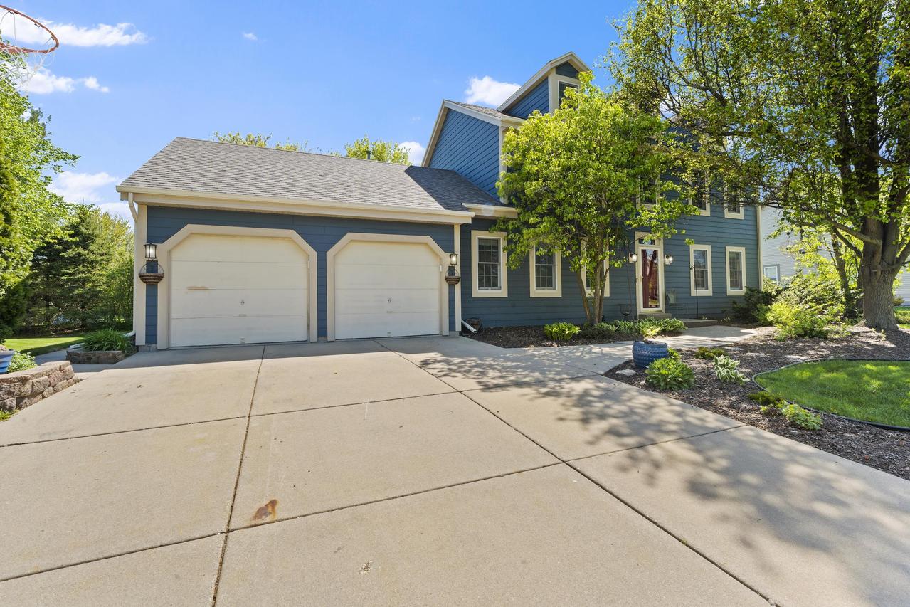 N60W24659 Rocky Hollow, Sussex, WI 53089