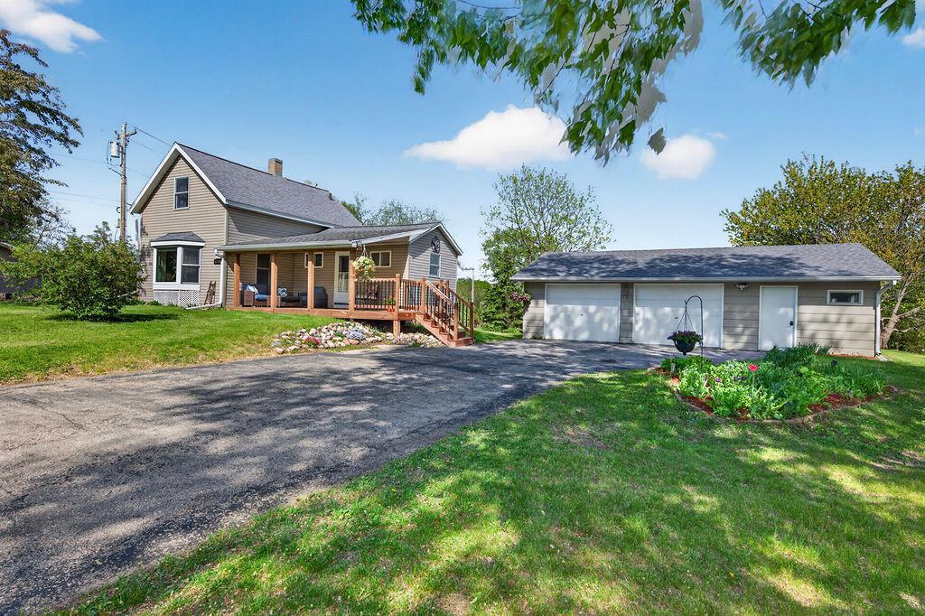 11790 Main St, Trempealeau, WI 54661