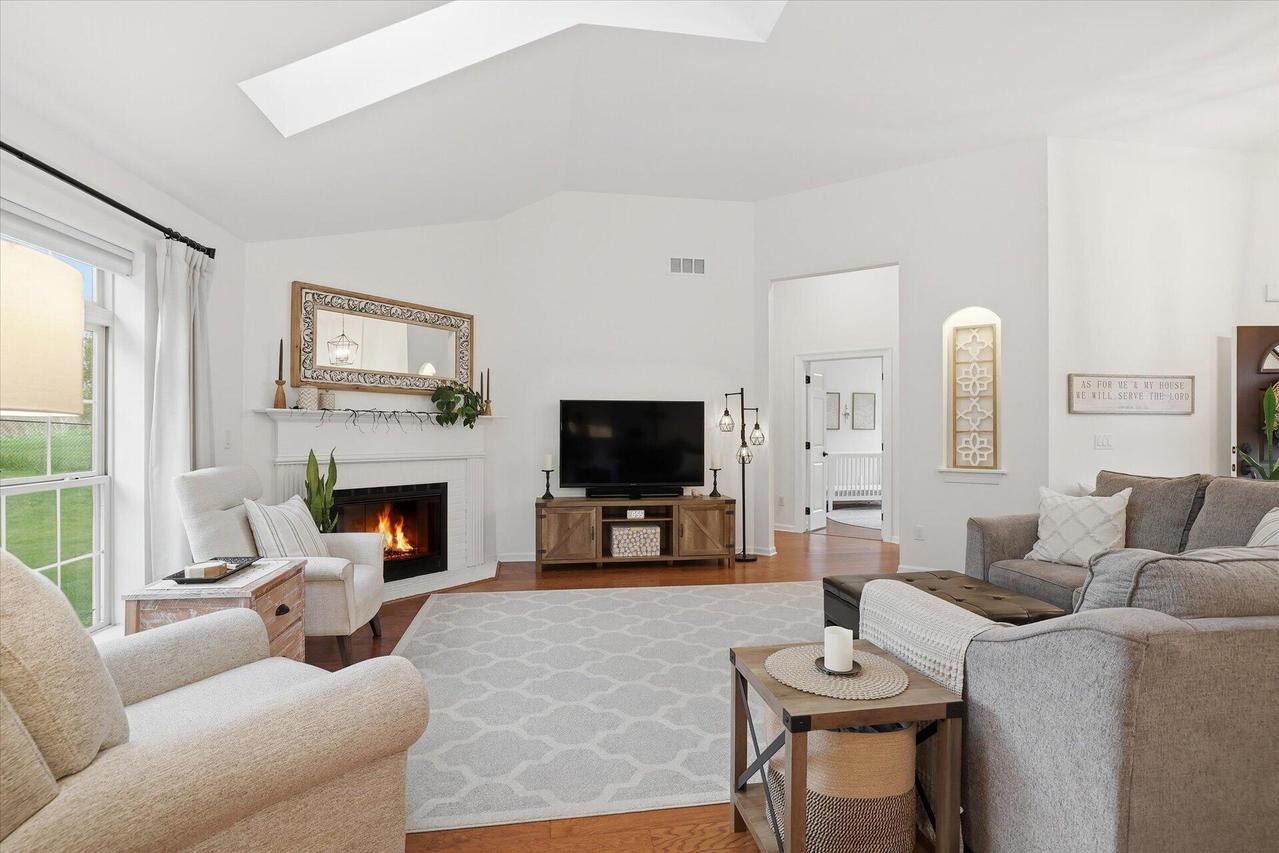 1152 River Pl., Waukesha, WI 53189