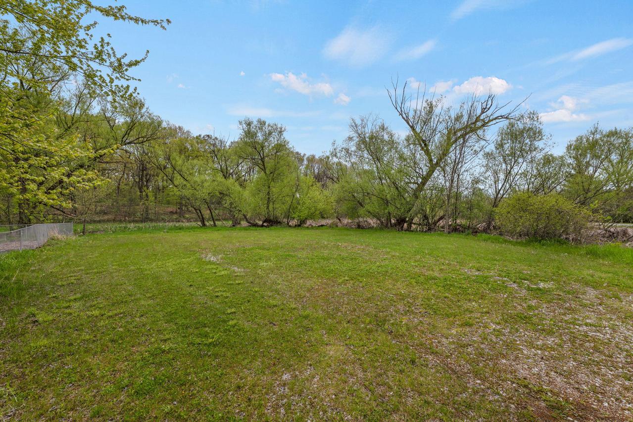 3431 S South Shore, Richfield, WI 53033
