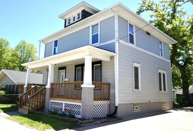 2113 16th St, Racine, WI 53403