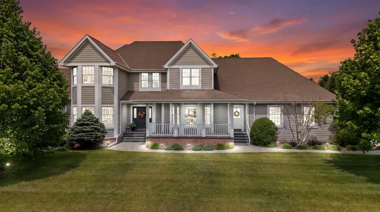 N61W29060 Parkside Pl, Merton, WI 53029