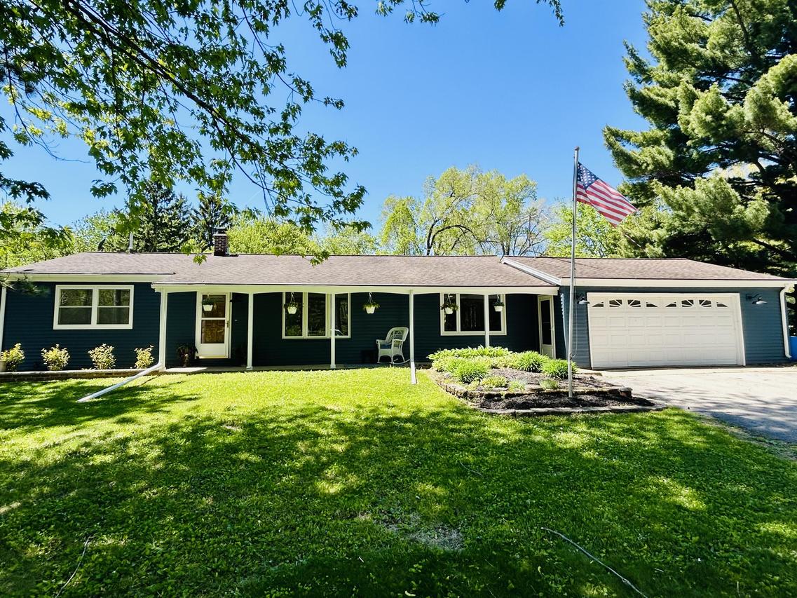 W377S3527 School Section Lake, Ottawa, WI 53118