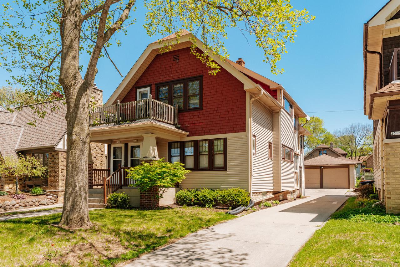 2518 N 67th St #2520, Wauwatosa, WI 53213