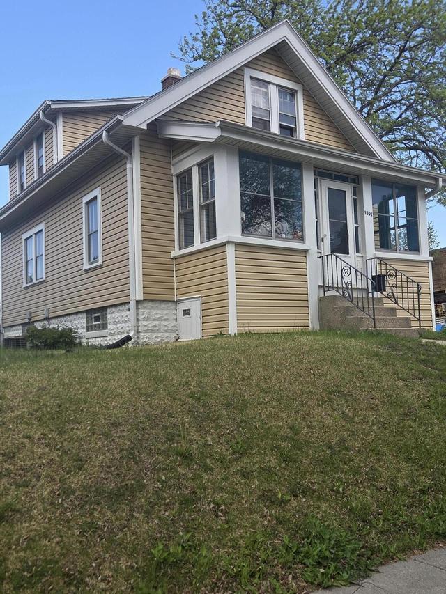 1601 S 65th St, West Allis, WI 53214