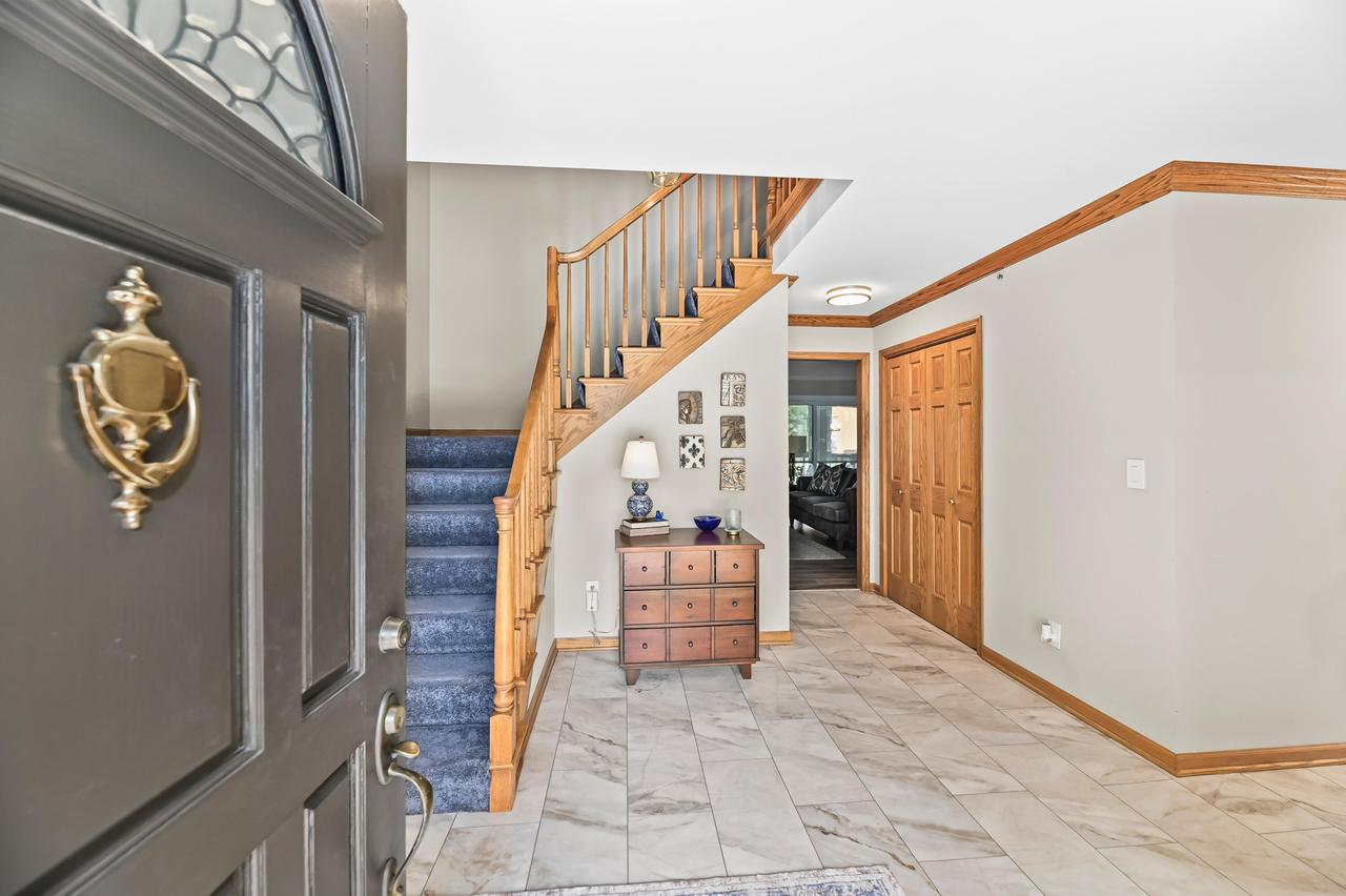 345 N Elm Grove #B, Brookfield, WI 53005