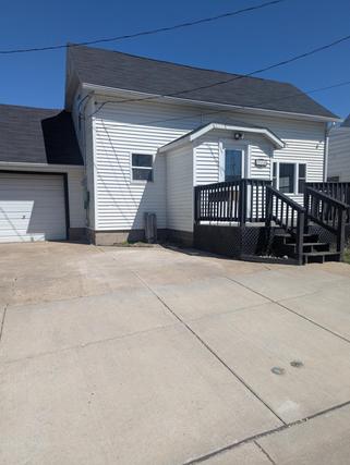 New Homes For Sale This Week That Attend Cashton Elementary School: May 15th to May 21st