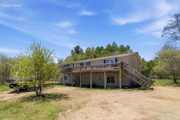 New Homes For Sale This Week That Attend Three Lakes High School: May 15th to May 21st