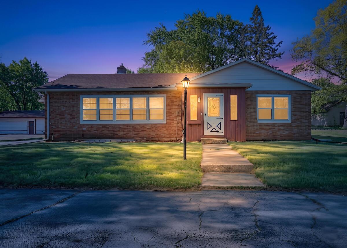 6509 Durand Ave, Mount Pleasant, WI 53406