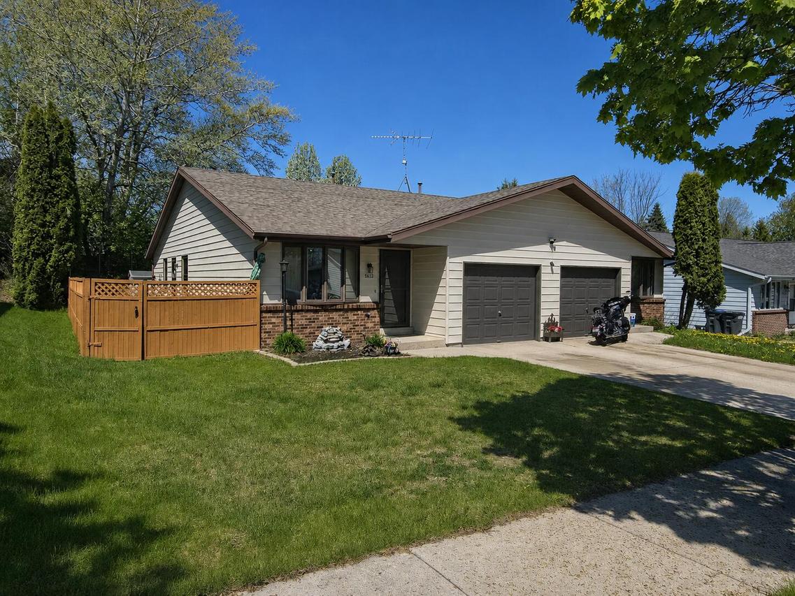 1612 N 35th St #A, Sheboygan, WI 53081