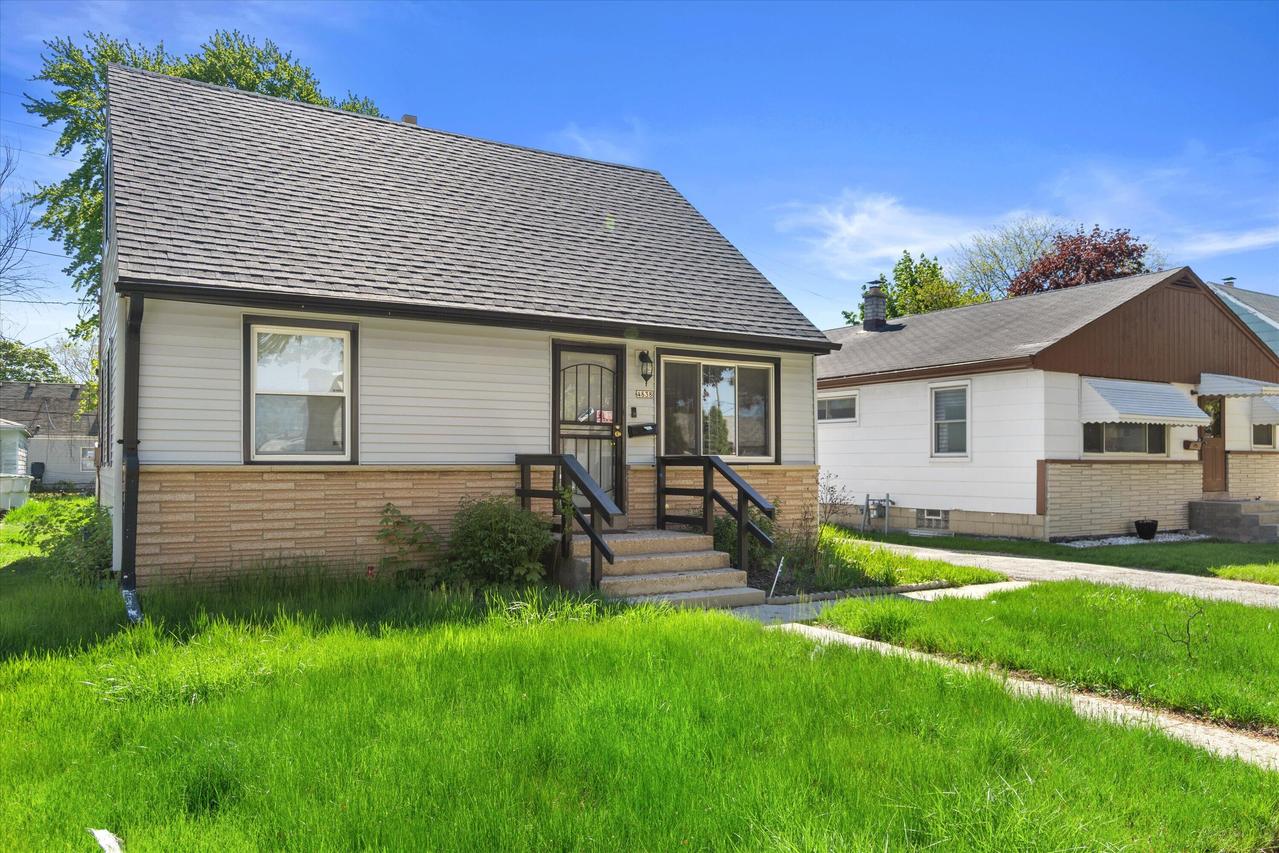 4838 N 45th St, Milwaukee, WI 53218