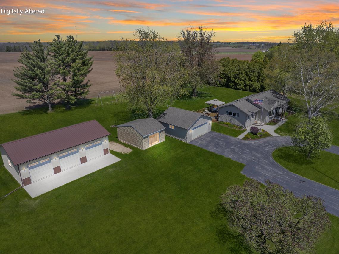 W2184 Rowe Rd, Herman, WI 53083