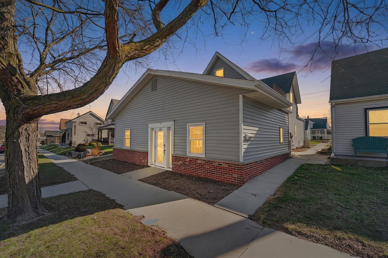 533 S Main St #533A, West Bend, WI 53095