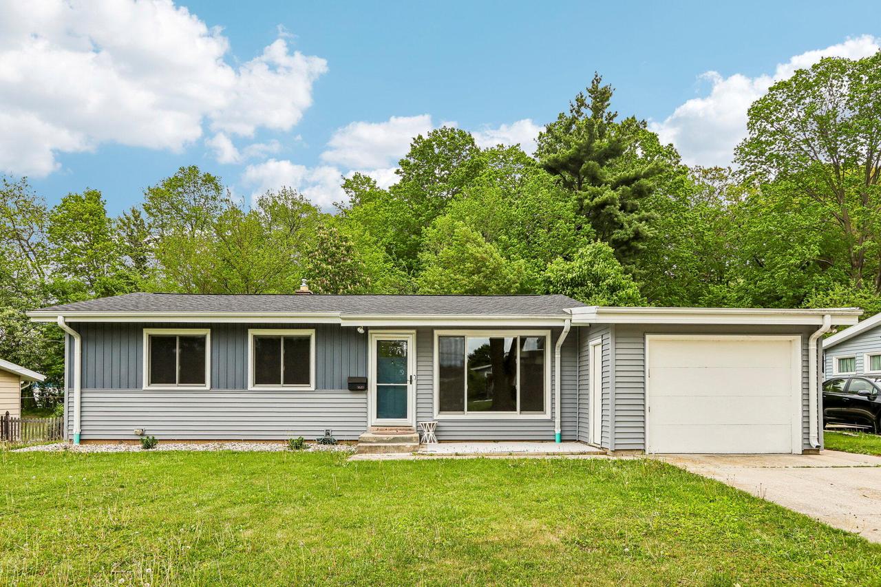 5620 Euston St, Greendale, WI 53129
