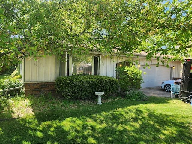 8079 S Steeple View, Franklin, WI 53132