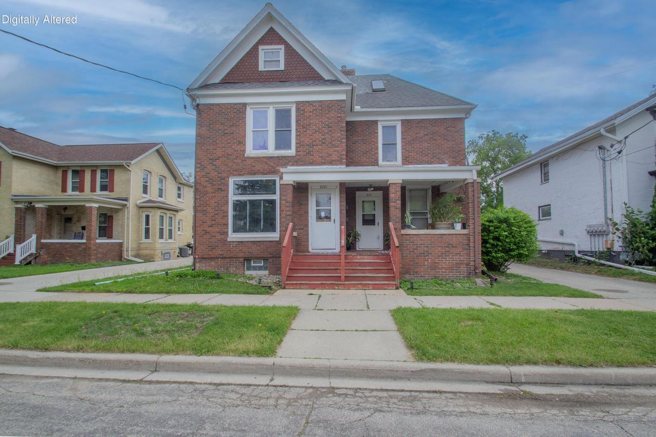 217 S 7th St #217 1/2, Watertown, WI 53094
