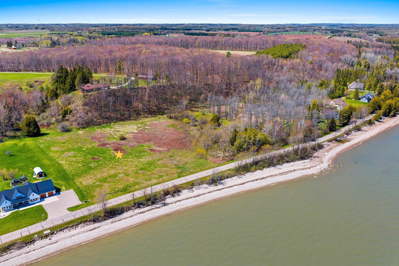 Lt1 S Lake Michigan Dr, Clay Banks, WI 54235