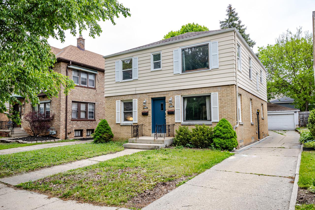 2528 N 60th St #2530, Milwaukee, WI 53210