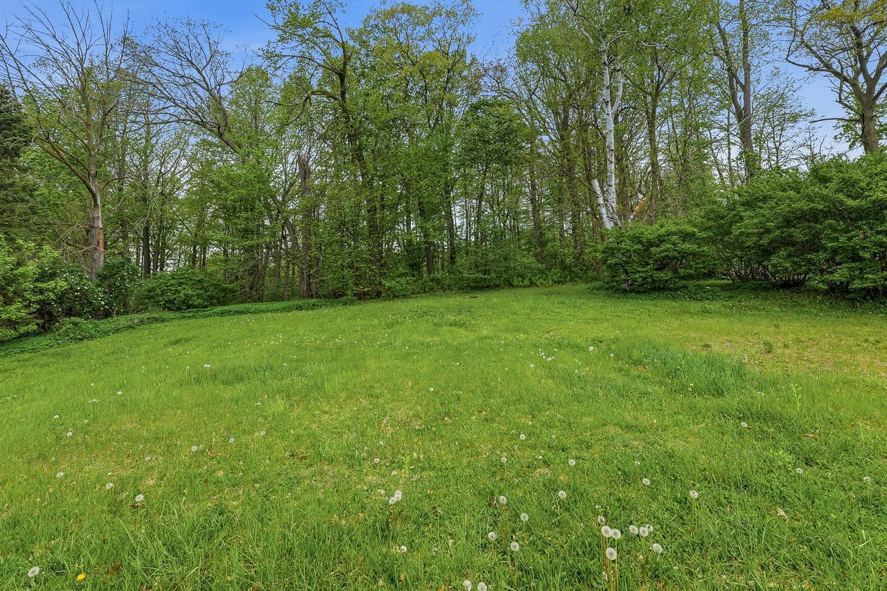 1713 Monroe St, New Holstein, WI 53061