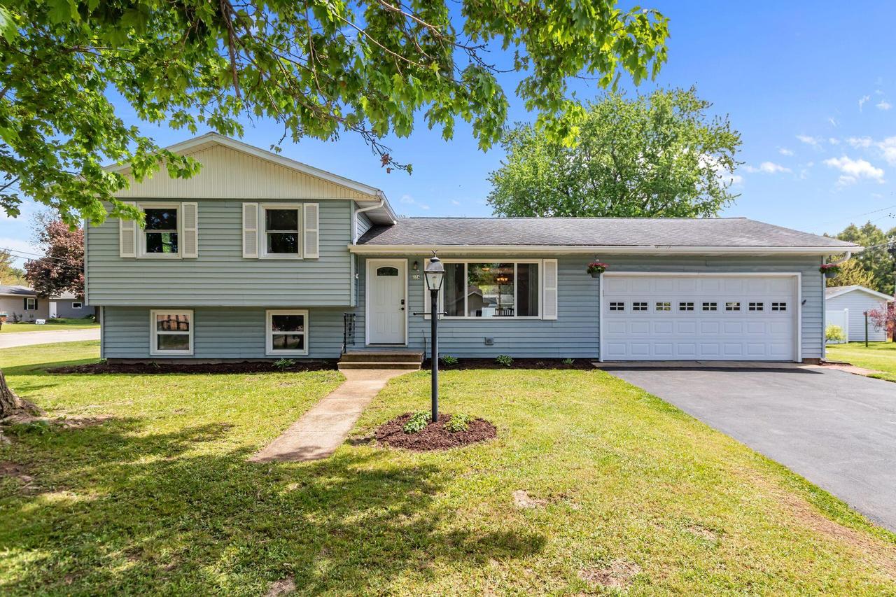 274 Greeley St, Berlin, WI 54923