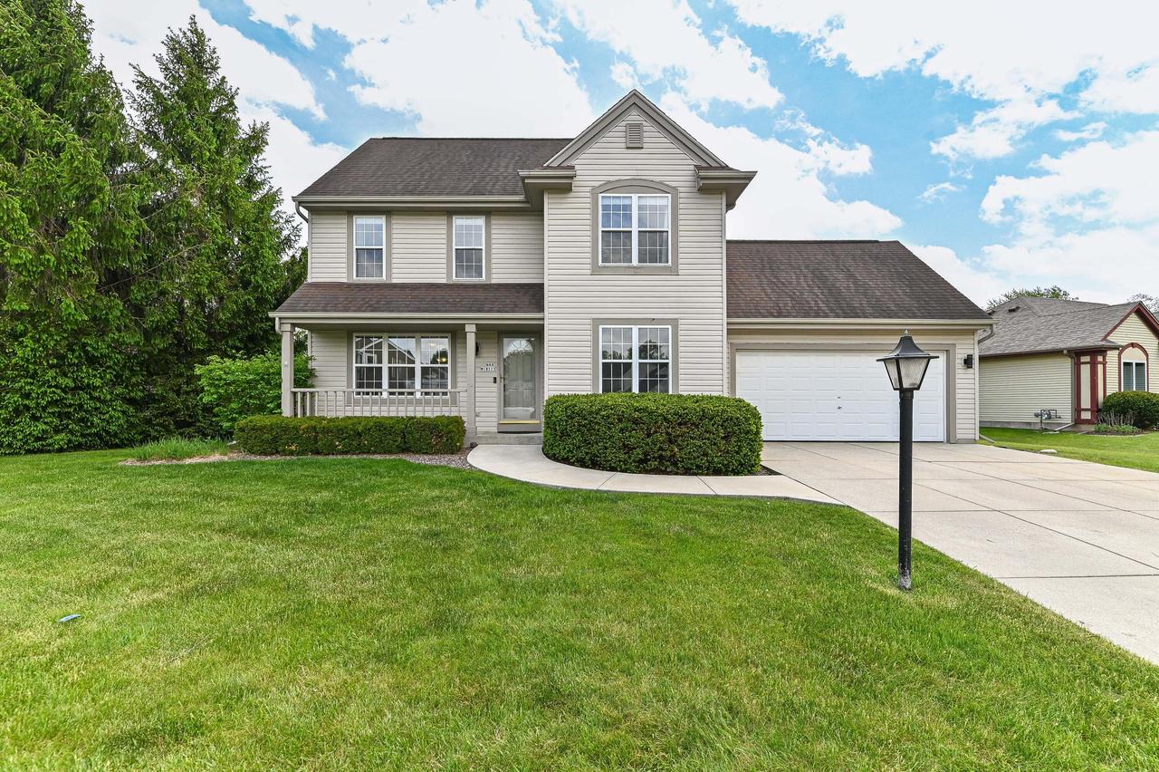 N88W18115 Duke St, Menomonee Falls, WI 53051