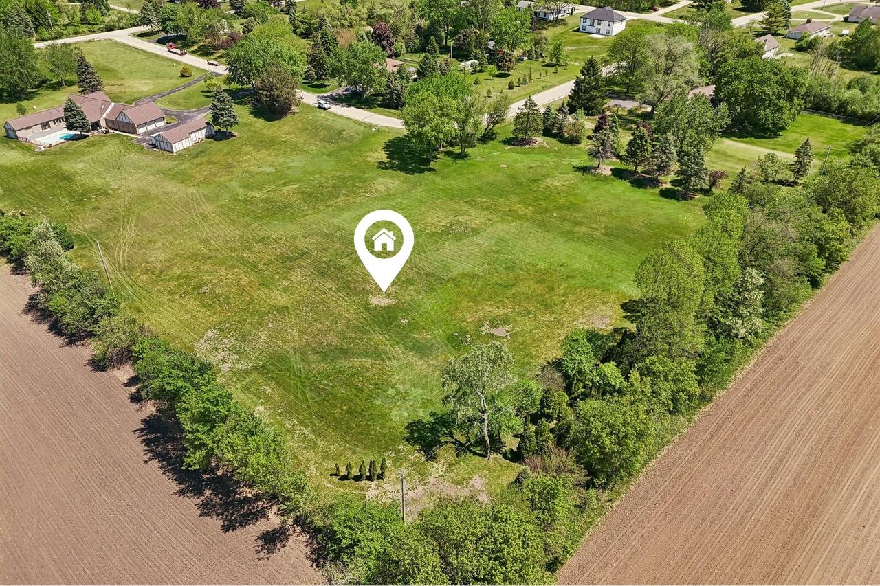 Lt1 Treeview Dr, Caledonia, WI 53108