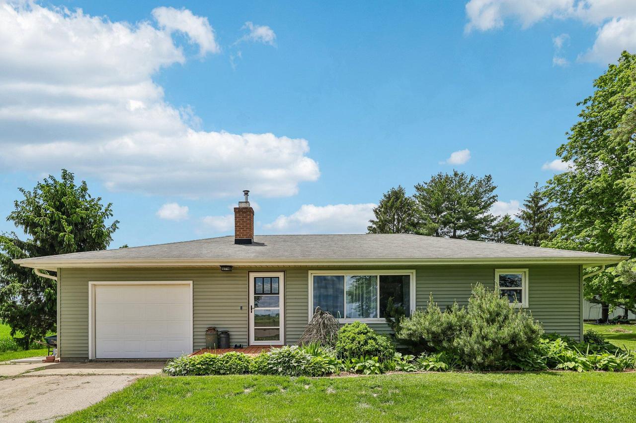 N5899 State Road 89 -, Lake Mills, WI 53551