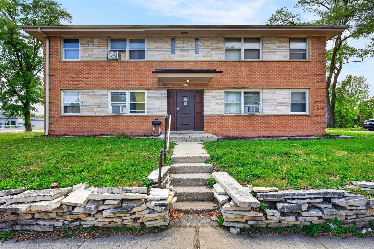 6407 N 54th St, Milwaukee, WI 53223