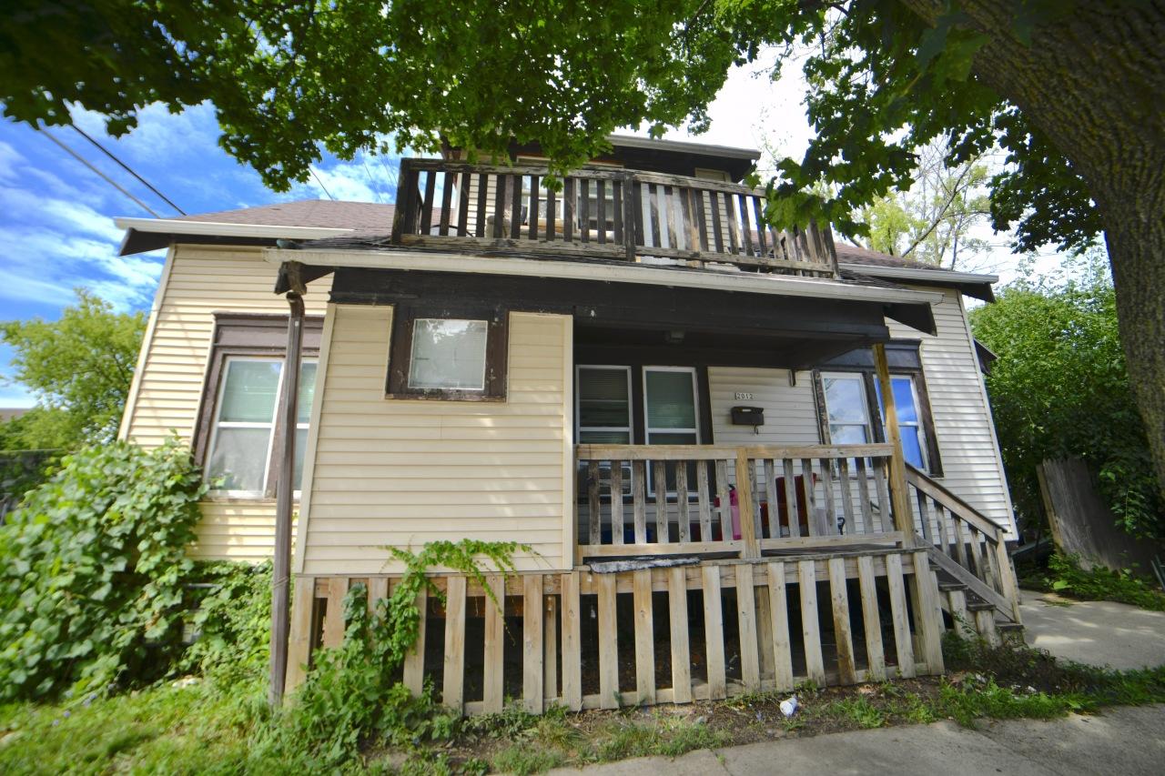2012 W Burleigh St, Milwaukee, WI 53206