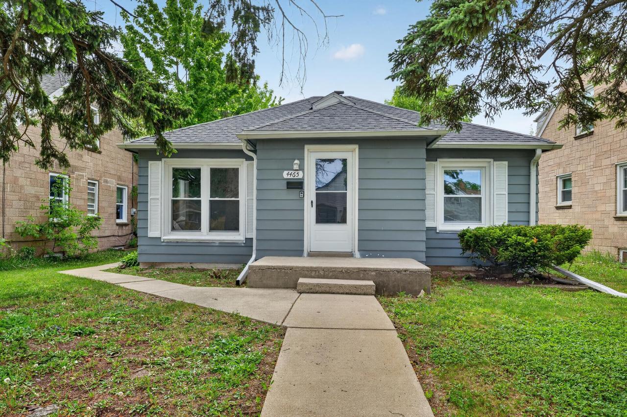 4465 N 64th St, Milwaukee, WI 53218