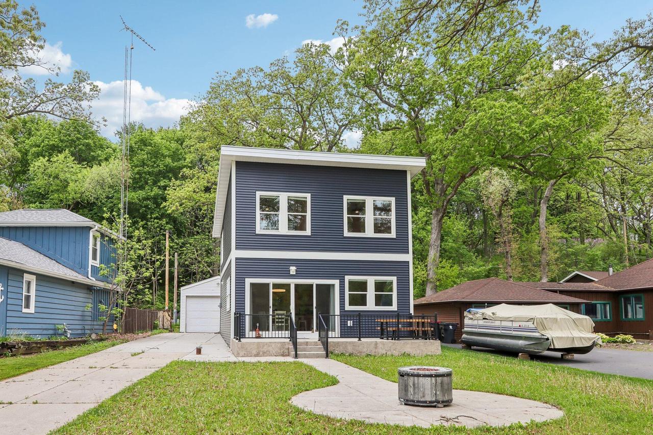 S102W34652 Lower Clarks Park, Eagle, WI 53119