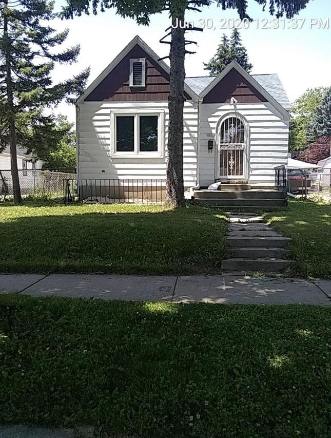 6017 N 37th St, Milwaukee, WI 53209